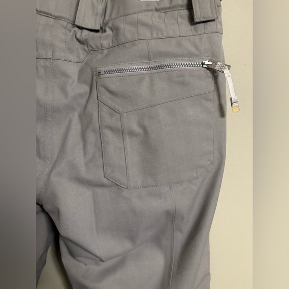 NEW Oakley Snowboard Pants Women's Size 14 Large Thinsulate Snow Ski Winter - Picture 5 of 15